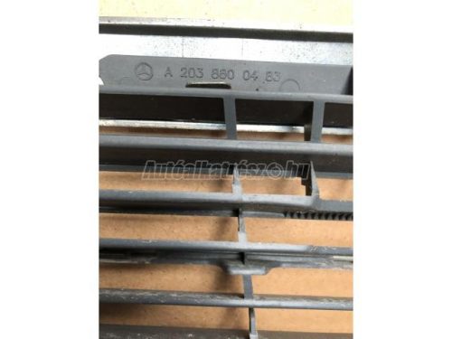 MERCEDES-BENZ C-OSZTÁLY - 2005 - 2038800483 - hűtőrács