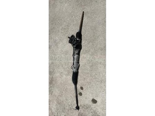 szervós kormánymű