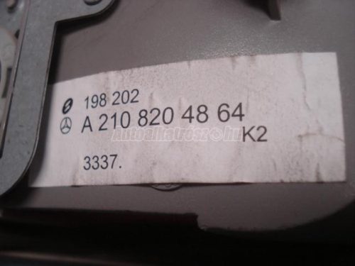 MERCEDES-BENZ E-OSZTÁLY - 1998 - 210 820 48 64 - hátsólámpa