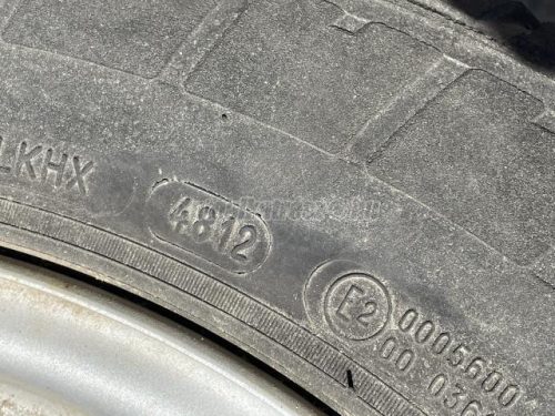 FIAT SCUDO - 215/60/R16C, 5x108, 7Jx16, ET42 - Michelin nyári 215/60R16 103 T TL  / Gyári acélfelni 16x7 - FIAT SCUDO michelin nyári 215/60/R16C...
