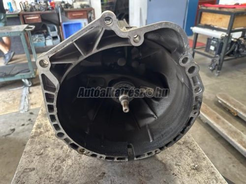 BMW 1-ES SOROZAT - 2008 - 2170017397 - manuális sebességváltó