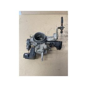 TOYOTA YARIS - 2004 - 222100J010  - fojtószelep ház