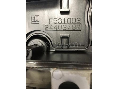 OPEL CORSA C - 2004 - 24403787 - szelepfedél