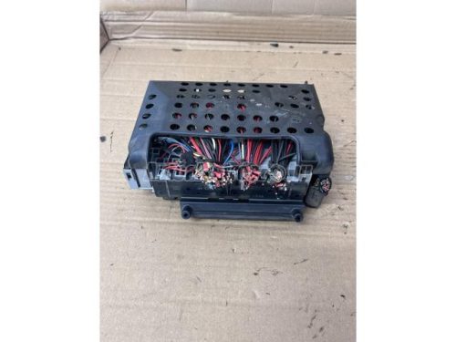 OPEL ZAFIRA A - 1999 - 24412497 - biztosíték doboz