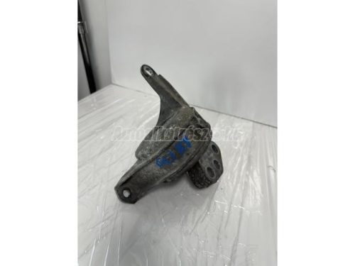 felfüggesztés, motor