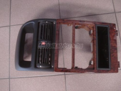 OPEL ASTRA G - 2002 - 24435559 - műszerfal ház