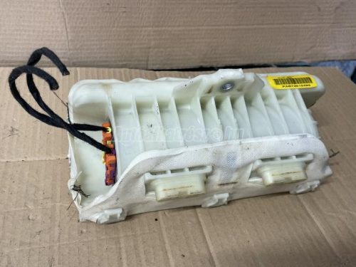 utasoldali légzsák