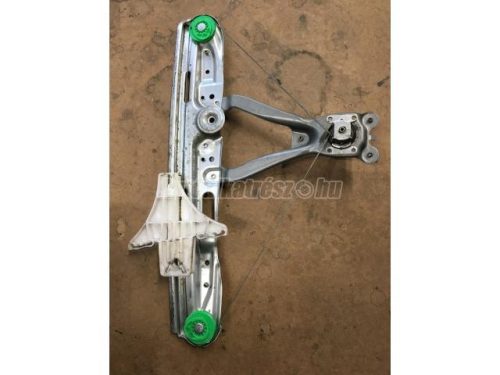 ablakemelő szerkezet