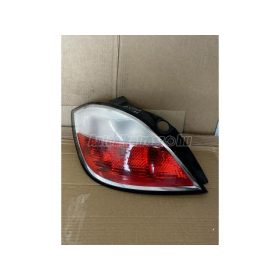 OPEL ASTRA H - 2006 - 24451835 - lámpa