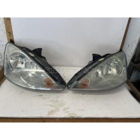 FORD FOCUS - 2006 - 2M5113W030, 2M5113W029 - fényszóró
