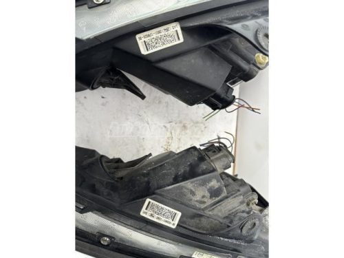 FORD FOCUS - 2006 - 2M5113W030, 2M5113W029 - fényszóró