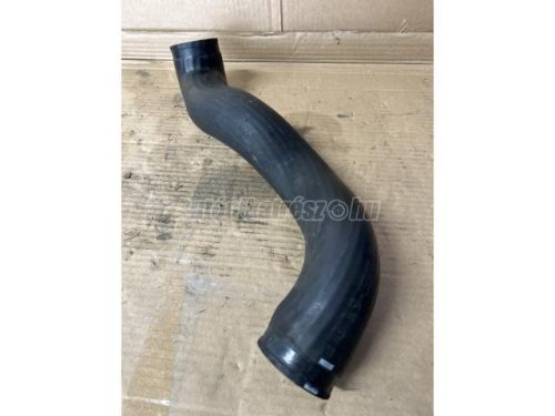 VOLVO V70 - 2004 - 30645937 - turbócső