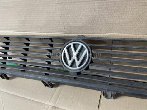VOLKSWAGEN PASSAT - 1982 - 321853653K - hűtőrács