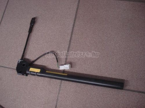 biztonsági öv feszítő