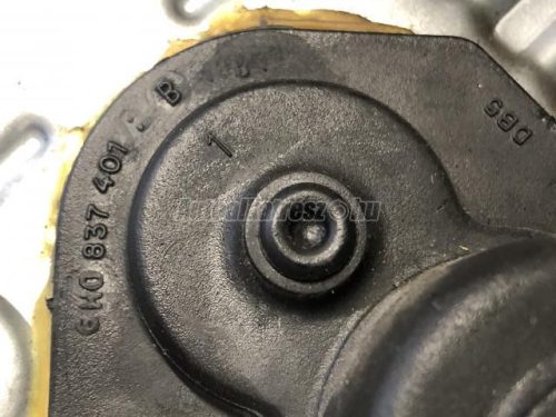 VOLKSWAGEN PASSAT - 1989 - 357839401 - ablakemelő