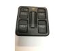 VOLKSWAGEN PASSAT III - 1990 - 357959855 - elektromos ablakemelő kapcsoló