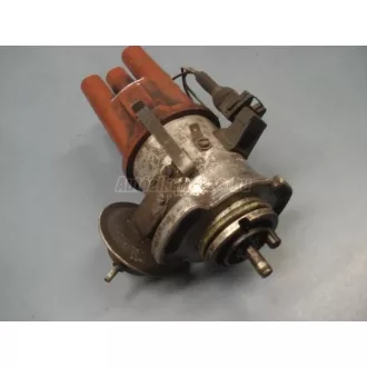Bontott Volkswagen Polo gyújtáselosztó 1983-1994 (030905205A)
