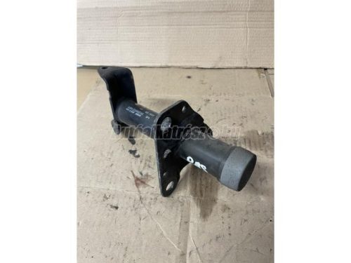 VOLKSWAGEN PASSAT V - 1998 - 3B0807133A , 3B0807134A  - lökhárító tartó