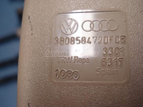 VOLKSWAGEN PASSAT V - 2002 - 3B0858472DFCR, 3B0858471DFCR - biztonsági öv csat