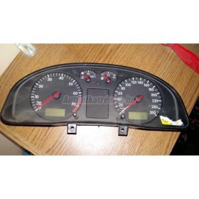 VOLKSWAGEN PASSAT V - 1999 - 3B0919881F - km óra