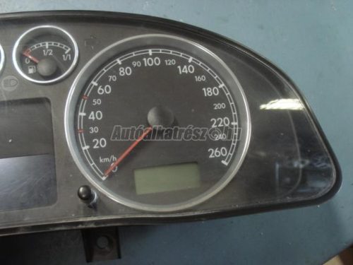 VOLKSWAGEN PASSAT V - 2004 - 3B0920829F - óracsoport