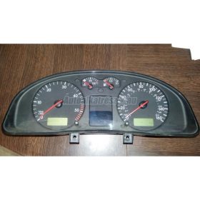 VOLKSWAGEN PASSAT V - 1999 - 3B0920922A - km óra