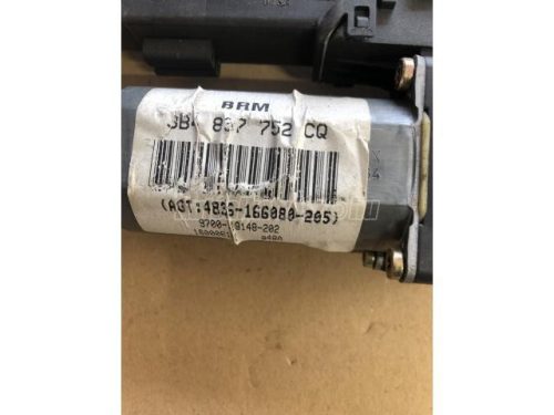 VOLKSWAGEN PASSAT V - 2000 - 3B4837752CQ,  101434202 - ablakemelő motor