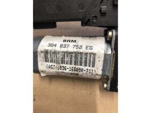 VOLKSWAGEN PASSAT V - 1999 - 3B4837752EG, 101434202 - ablakemelő motor