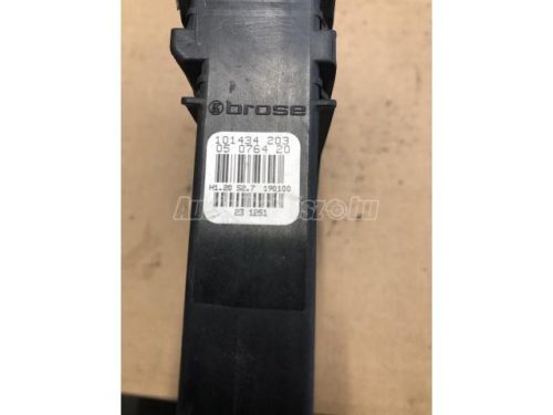VOLKSWAGEN PASSAT V - 1999 - 3B4837752GJ, 101434203 - ablakemelő motor