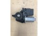 VOLKSWAGEN PASSAT V - 1998 - 3B5839752G, 119100100 - ablakemelő motor