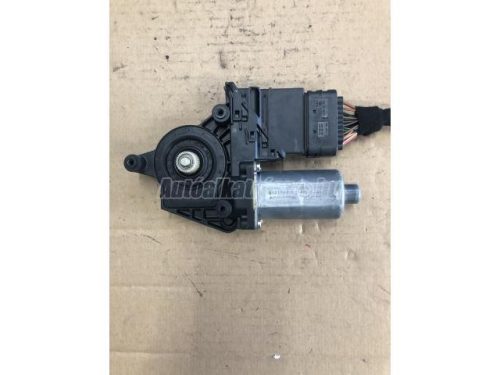 VOLKSWAGEN PASSAT V - 1999 - 3B9839752K - ablakemelő motor