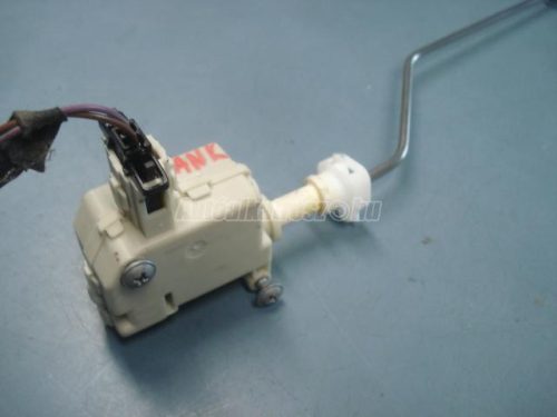 VOLKSWAGEN PASSAT VI - 2007 - 3C0810773 - központi zár motor