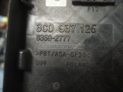 VOLKSWAGEN PASSAT VI - 2007 - 3C0937125 - biztosítéktábla