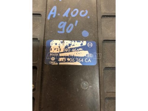 AUDI 100 - 1989 - 443906264CA - motor vezérlőegység