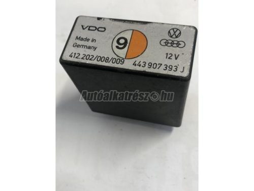 AUDI 100 - 1986 - 443907393J  - relé