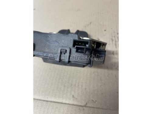 OPEL ZAFIRA B - 2006 - 495058724 - csomagtér zár