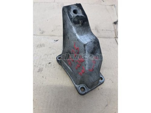 AUDI A4 - 1996 - 4A0399113F - váltó tartóbak