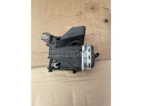 AUDI A6 - 1995 - 4A0839015B, 4A0839015D - ajtózár