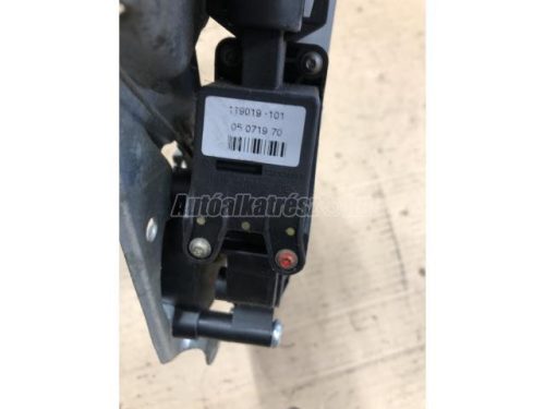 AUDI A6 - 1995 - 4A0839397B - ablakemelő szerkezet