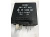 AUDI A6 - 2000 - 4A0907440 - relé