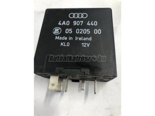 AUDI A6 - 2000 - 4A0907440 - relé