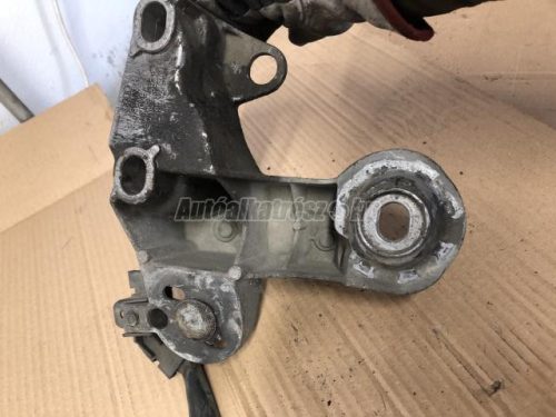AUDI A6 - 2001 - 4B0199352D  - motortartó bak
