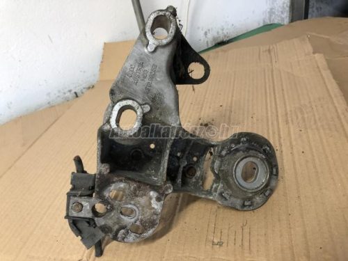 VOLKSWAGEN PASSAT V - 2001 - 4B0199352  - motortartó bak
