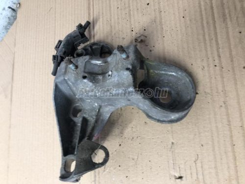 VOLKSWAGEN PASSAT V - 2001 - 4B0199352  - motortartó bak