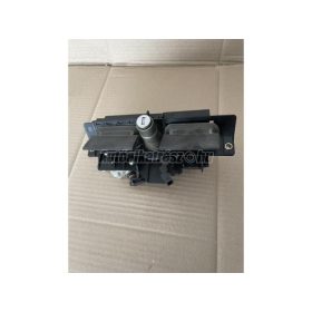 AUDI A6 - 1999 - 4B0827565H  - csomagtér zár