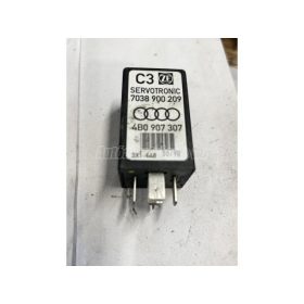 AUDI A6 - 1998 - 4B0907307 - szervószivattyú relé