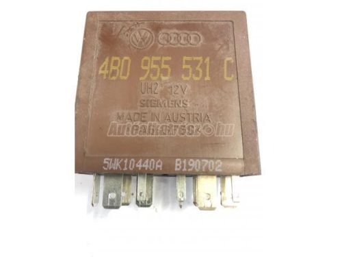VOLKSWAGEN PASSAT V - 1998 - 4B0955531C - ablaktörlő relé