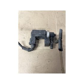   AUDI A4 - 2002 - 4E0906628,  72290308 - kipufogógáz nyomásátalakító szelep
