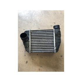 AUDI A6 - 2006 - 4F0145805T - intercooler hűtő