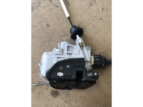 AUDI A6 - 2006 - 4F1837015E - ajtózár szerkezet